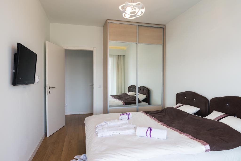 Apartment Mercedes Belgrado Kamer foto