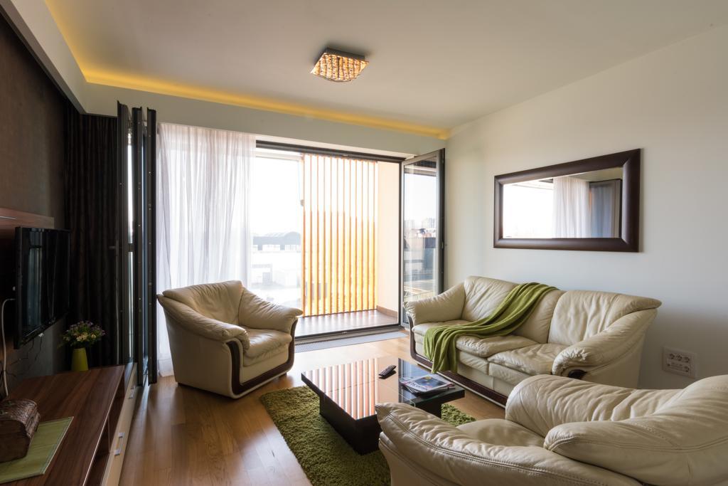 Apartment Mercedes Belgrado Kamer foto